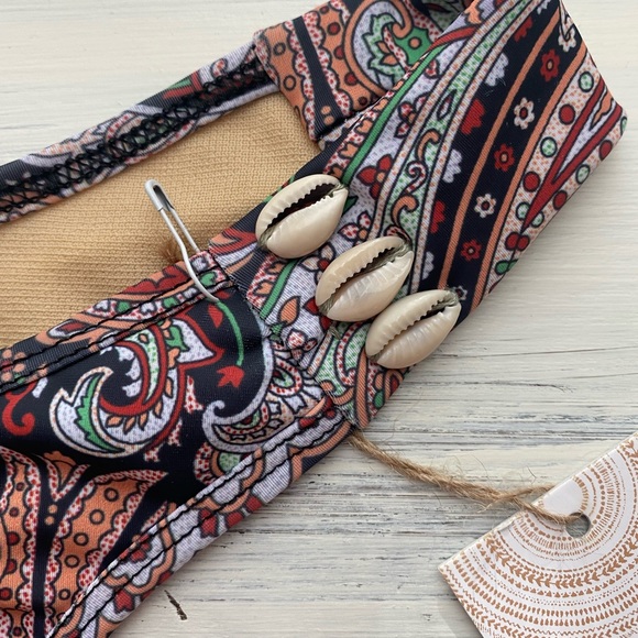 Bathing Suit Set - Picture 3 of 8